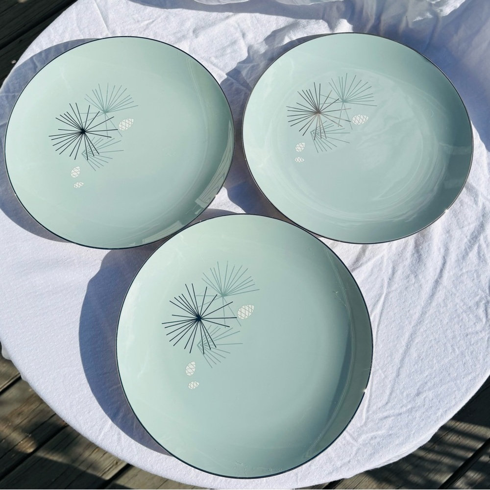 Franciscan Mint Green Dinner Plates with Silver Accents